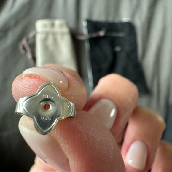 David Yurman Chatelaine earrings with black onyx and diamonds - Picture 5 of 9